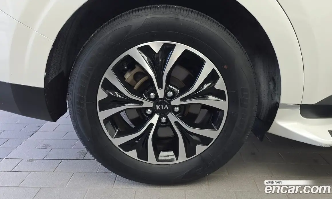 Kia Carnival 2021 2.2 автомат (гидро), фото 5