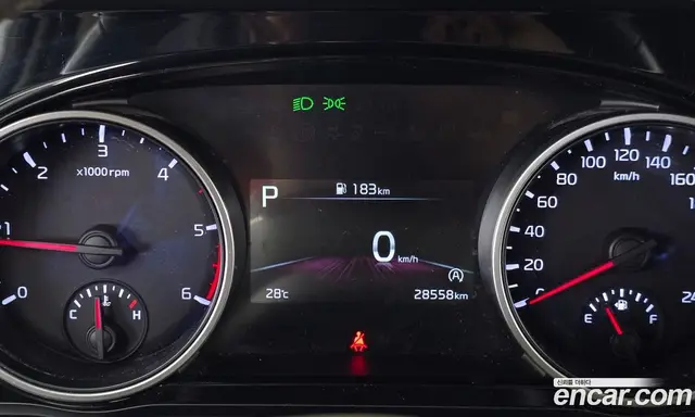 Kia Carnival 2021 2.2 автомат (гидро), миниатюра 8