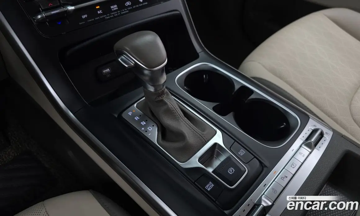 Kia Carnival 2021 2.2 автомат (гидро), фото 9