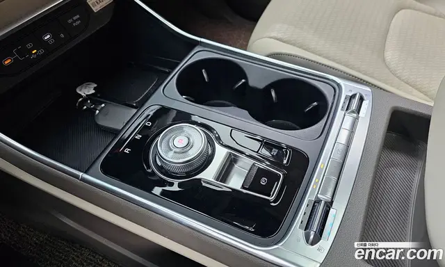 Kia Carnival 2025 1.6 автомат (гидро), миниатюра 12