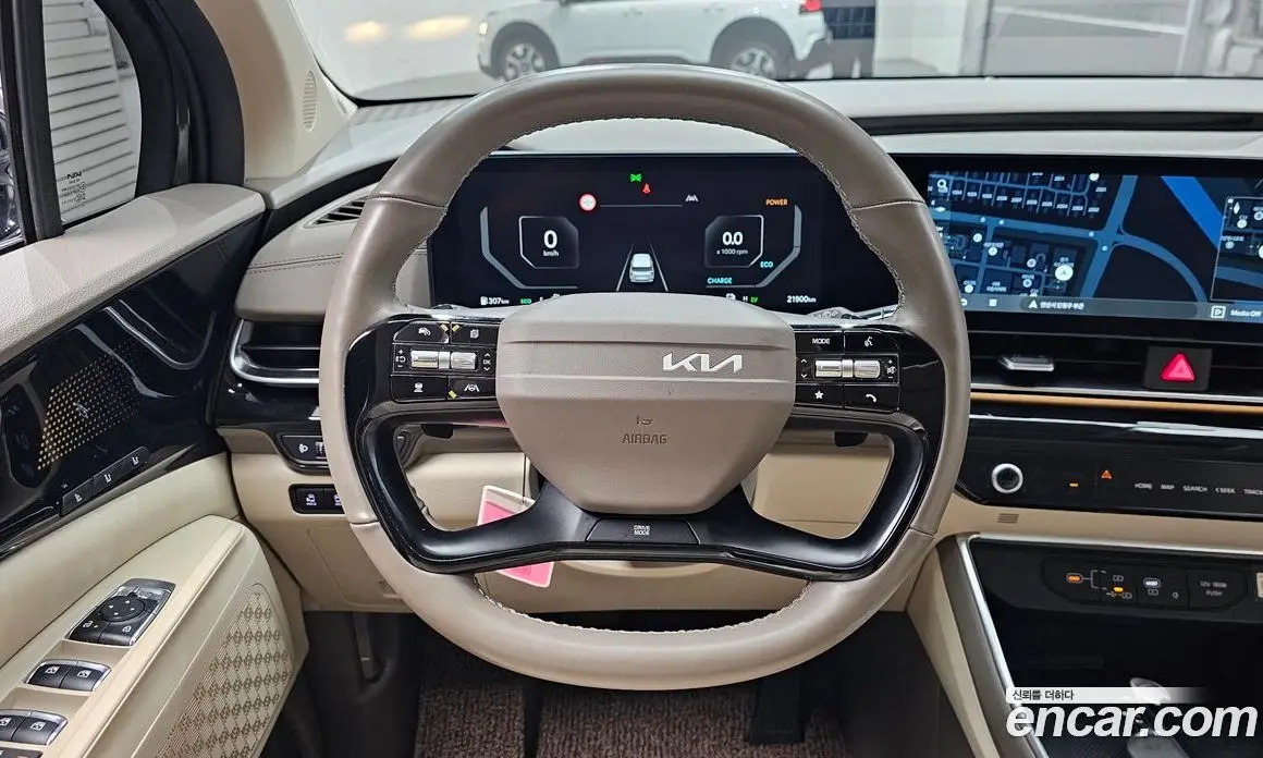 Kia Carnival 2025 1.6 автомат (гидро), фото 19