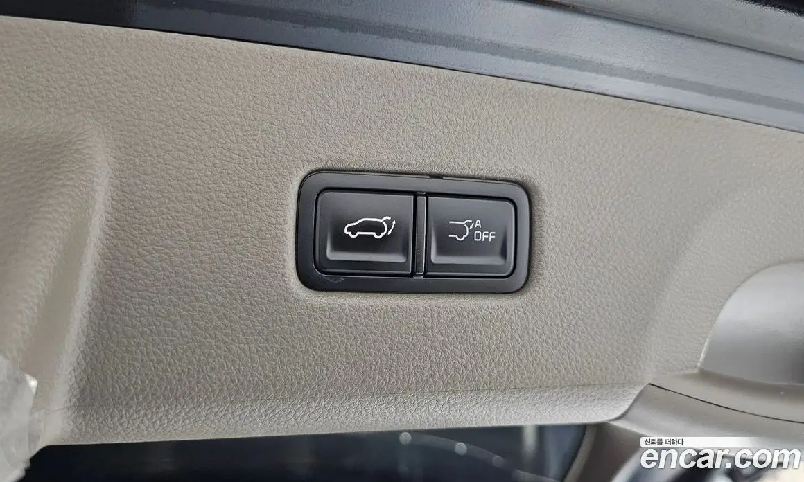 Kia Carnival 2025 1.6 автомат (гидро), фото 21