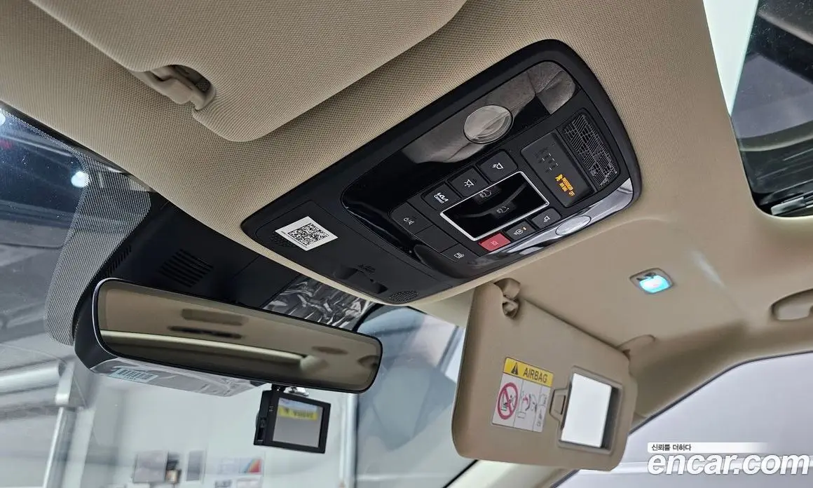 Kia Carnival 2025 1.6 автомат (гидро), фото 24