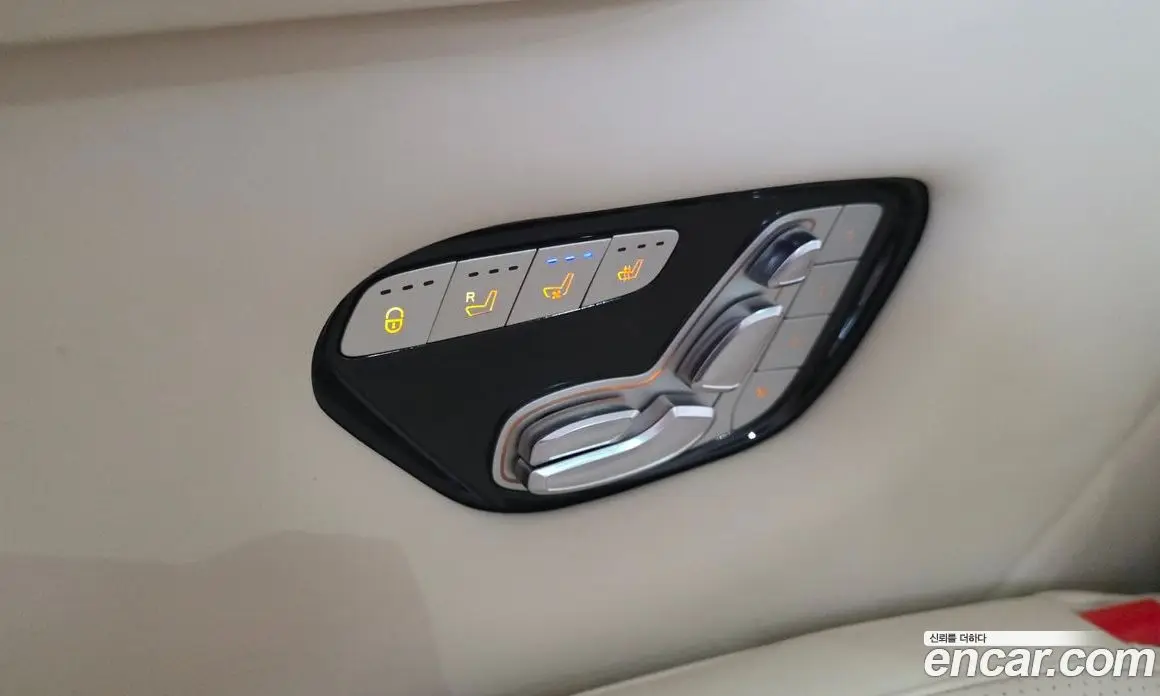 Kia Carnival 2026 3.5 автомат (гидро), фото 17 Kia Carnival 2026 3.5 автомат (гидро), фото 17