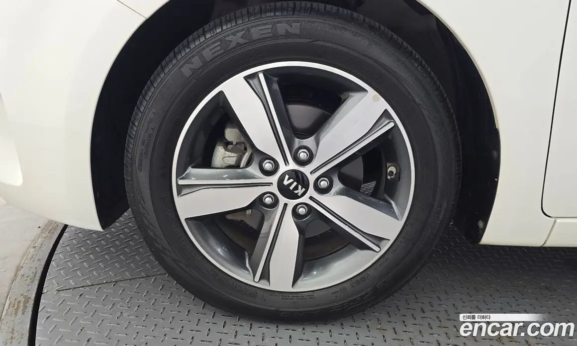 Kia K3 2017 1.6 автомат (гидро), фото 5