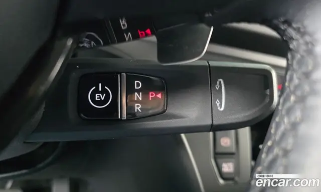 Kia Ray 2023 0.1 автомат (гидро), миниатюра 11