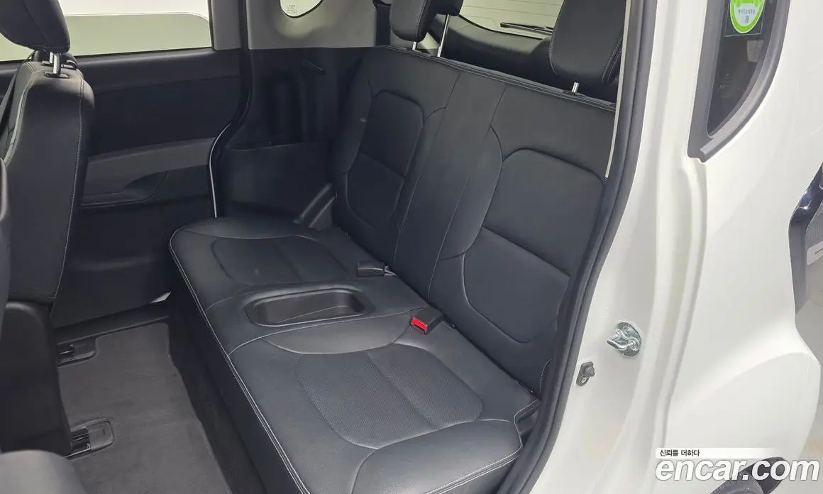Kia Ray 2023 0.1 автомат (гидро), фото 15