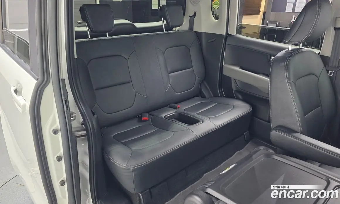 Kia Ray 2023 0.1 автомат (гидро), фото 17