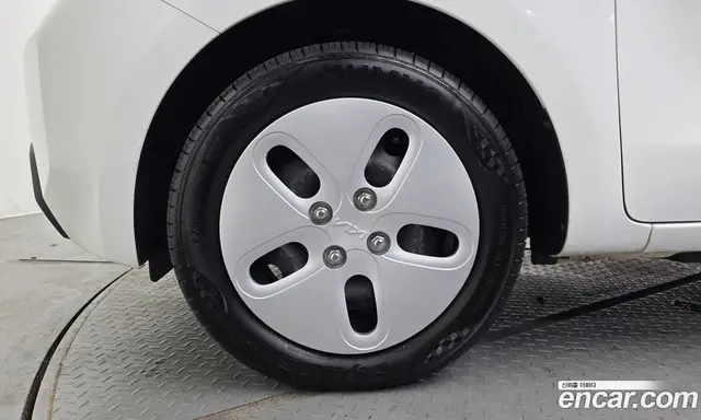 Kia Ray 2023 0.1 автомат (гидро), миниатюра 4