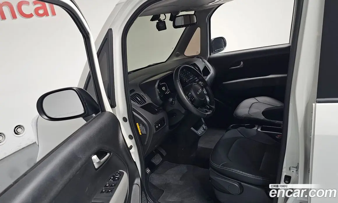 Kia Ray 2024 1.0 автомат (гидро), фото 12