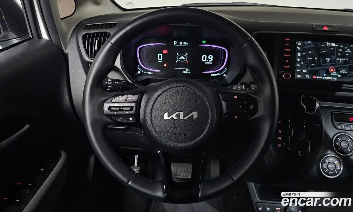 Kia Ray 2024 1.0 автомат (гидро), фото 18