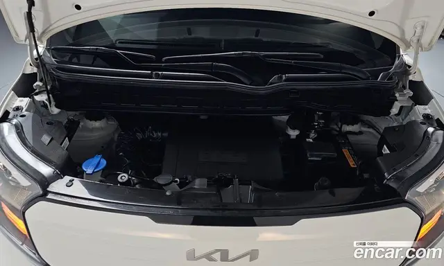 Kia Ray 2024 1.0 автомат (гидро), миниатюра 5