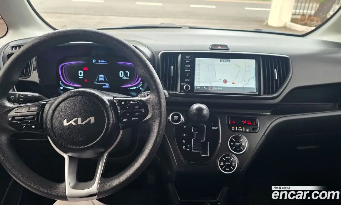 Kia Ray 2024 1.0 автомат (гидро), фото 9