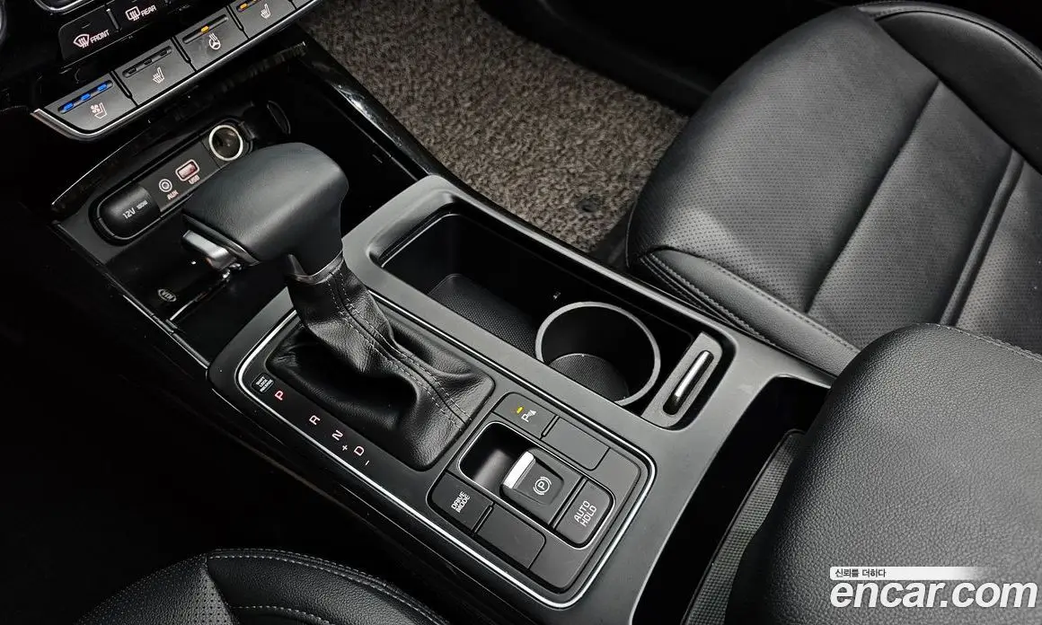 Kia Sorento 2018 2.0 автомат (гидро), фото 11