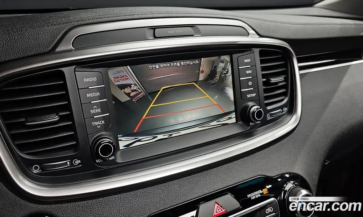Kia Sorento 2018 2.0 автомат (гидро), фото 20
