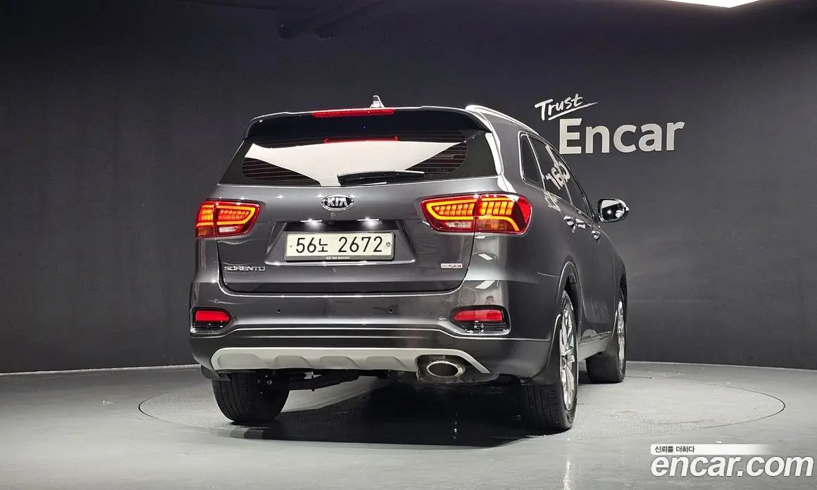 Kia Sorento 2018 2.0 автомат (гидро), фото 3