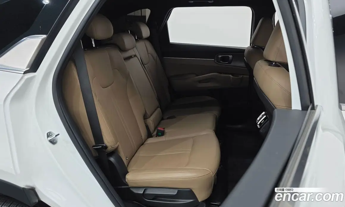Kia Sorento 2024 2.2 автомат (гидро), фото 17