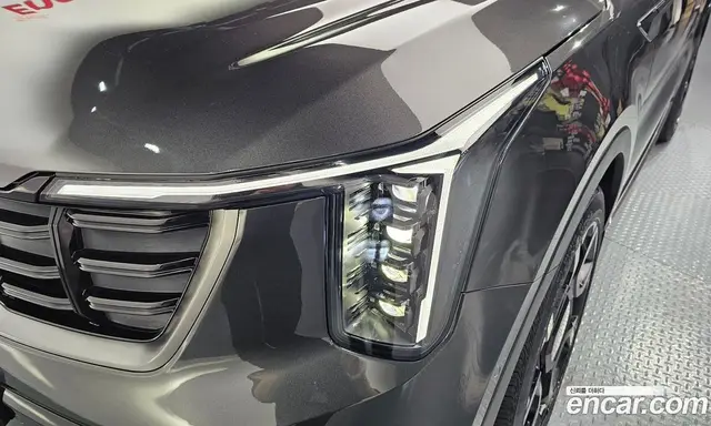 Kia Sorento 2024 2.2 автомат (гидро), миниатюра 8