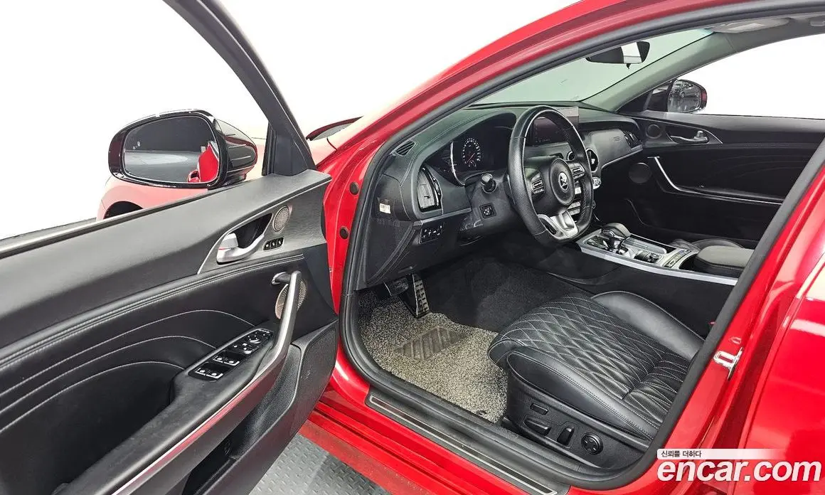 Kia Stinger 2021 2.5 автомат (гидро), фото 13