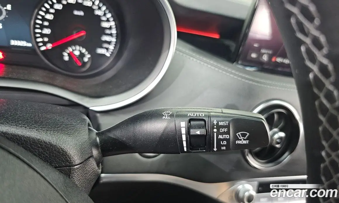 Kia Stinger 2021 2.5 автомат (гидро), фото 26