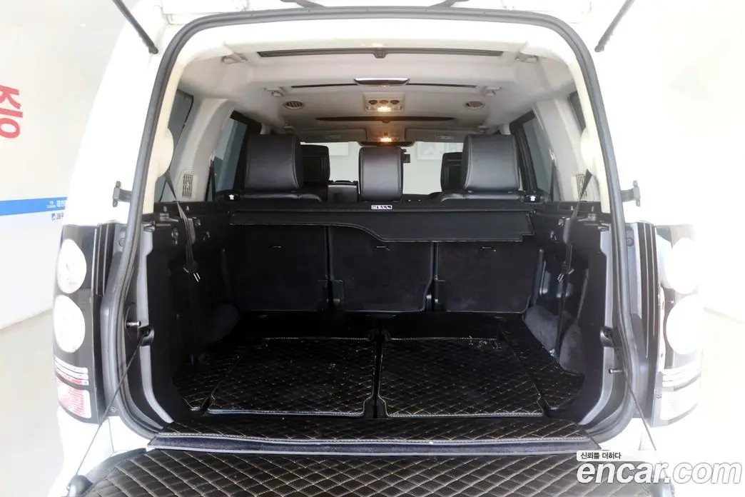 Land Rover Discovery 2016 3.0 автомат (гидро), фото 19