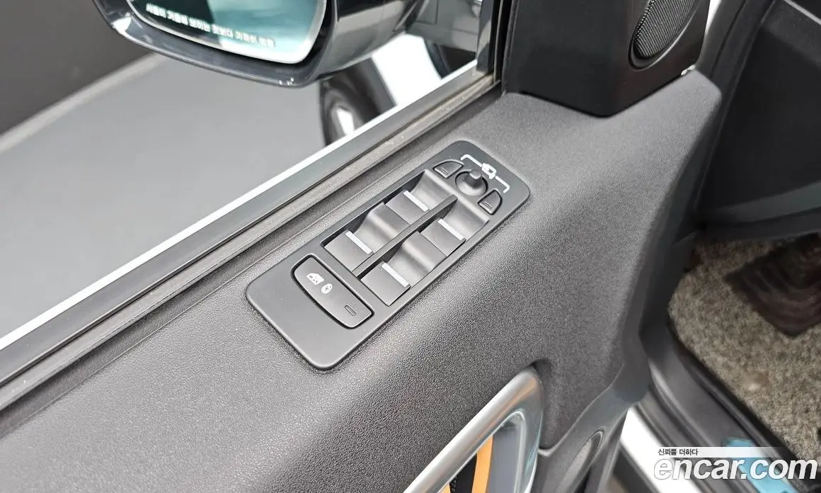 Land Rover Discovery Sport 2017 2.0 автомат (гидро), фото 30