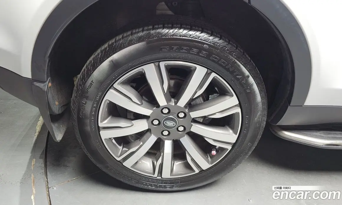 Land Rover Discovery Sport 2017 2.0 автомат (гидро), фото 5