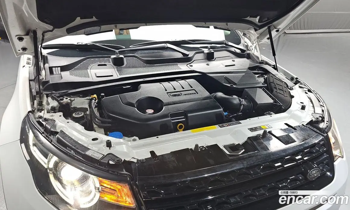Land Rover Discovery Sport 2017 2.0 автомат (гидро), фото 6