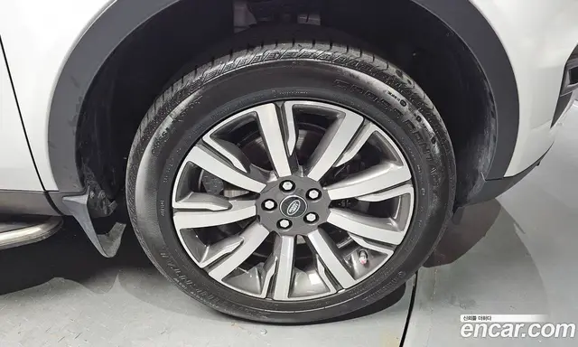 Land Rover Discovery Sport 2017 2.0 автомат (гидро), миниатюра 7