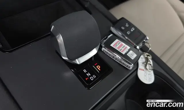 Land Rover Discovery Sport 2025 2.0 автомат (гидро), миниатюра 11