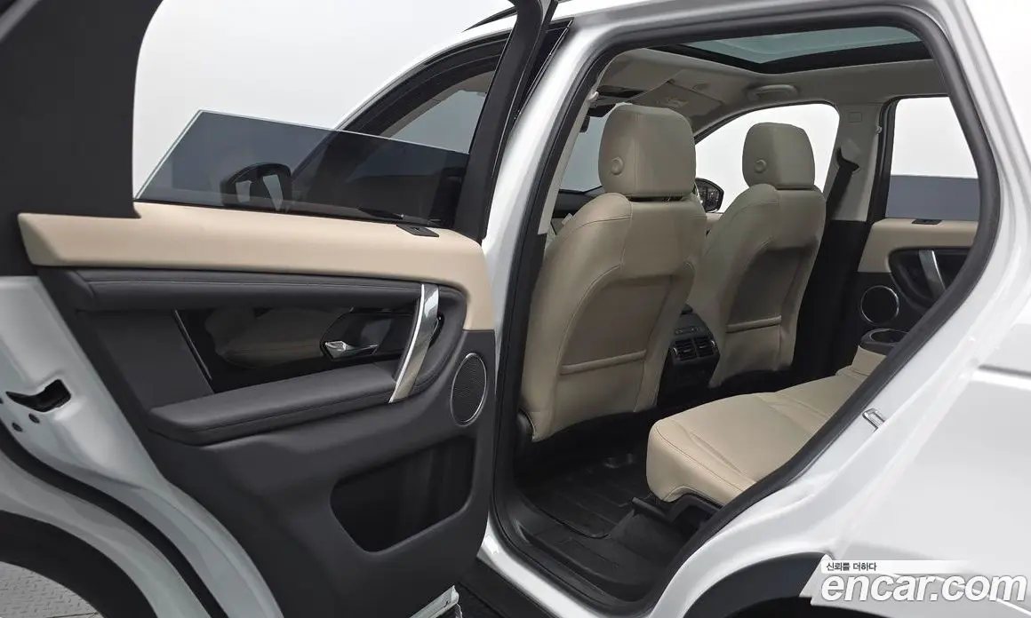 Land Rover Discovery Sport 2025 2.0 автомат (гидро), фото 15