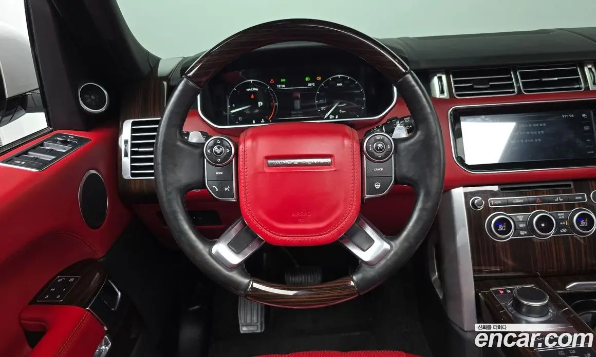 Land Rover Range Rover 2016 4.4 автомат (гидро), фото 18