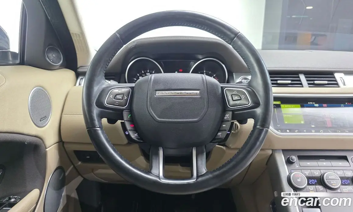 Land Rover Range Rover Evoque 2017 2.0 автомат (гидро), фото 13