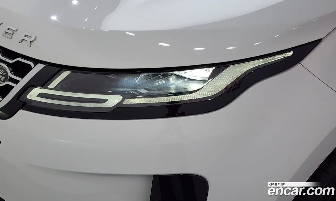 Land Rover Range Rover Evoque 2019 2.0 автомат (гидро), фото 8