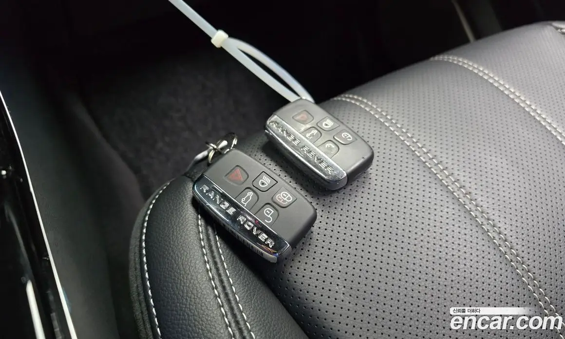 Land Rover Range Rover Velar 2020 3.0 автомат (гидро), фото 28