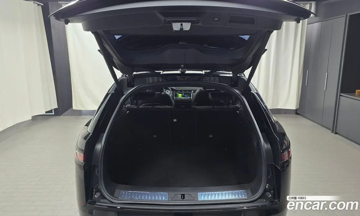 Land Rover Range Rover Velar 2020 3.0 автомат (гидро), фото 31