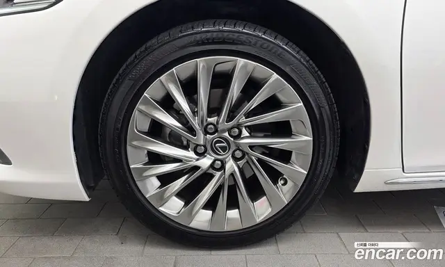 Lexus ES 2025 2.5 автомат (гидро), миниатюра 5