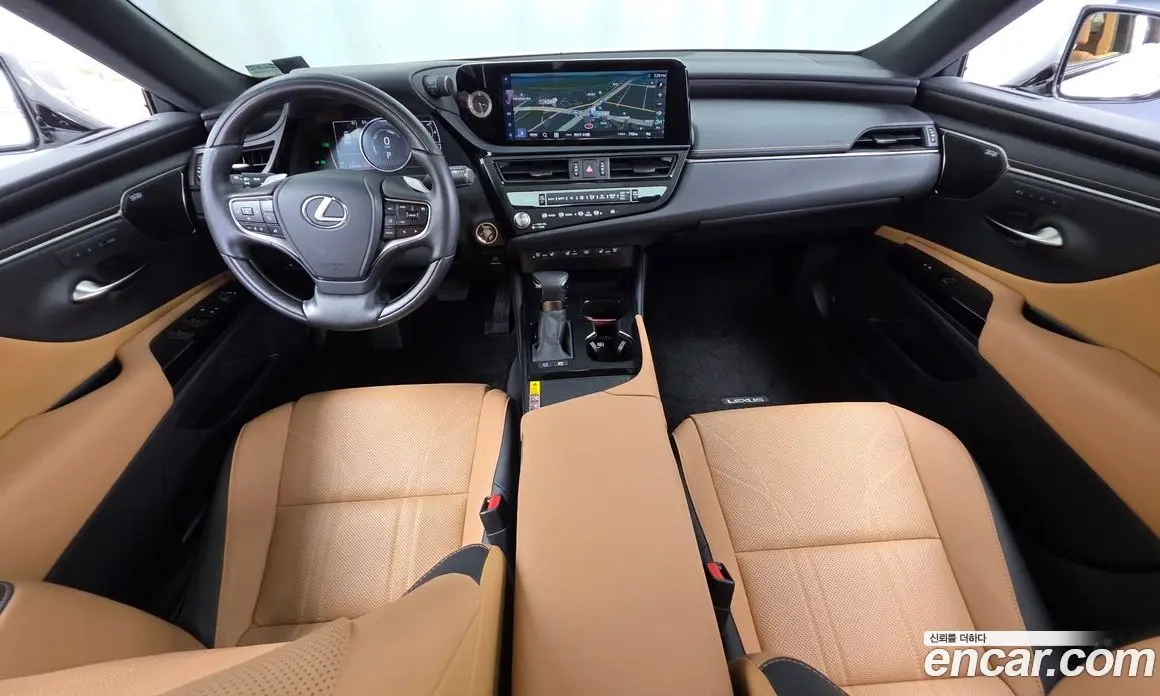 Lexus ES 2025 2.5 автомат (гидро), фото 7