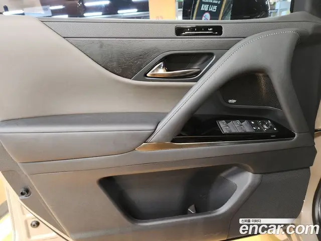 Lexus LX 2025 3.4 автомат (гидро), миниатюра 11
