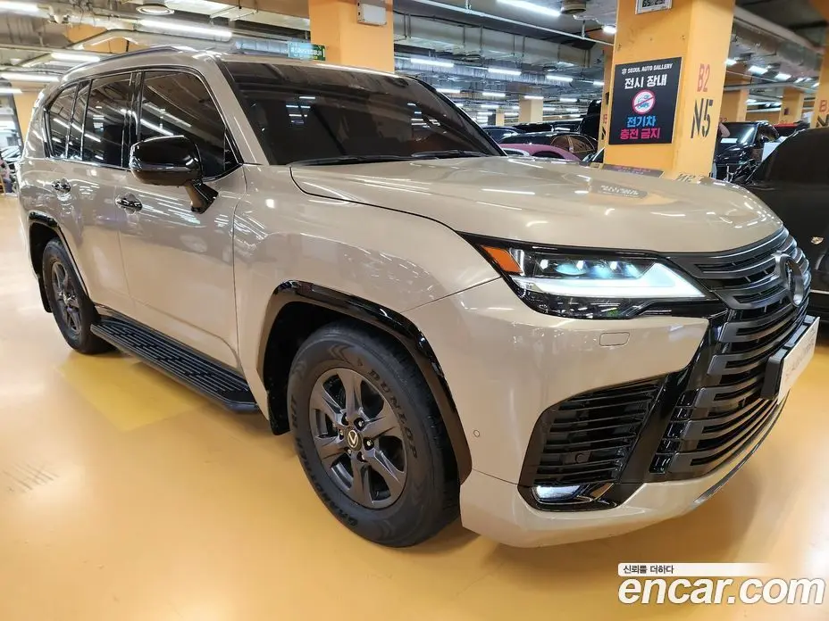 Lexus LX 2025 3.4 автомат (гидро), фото 4
