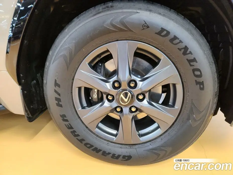 Lexus LX 2025 3.4 автомат (гидро), фото 5