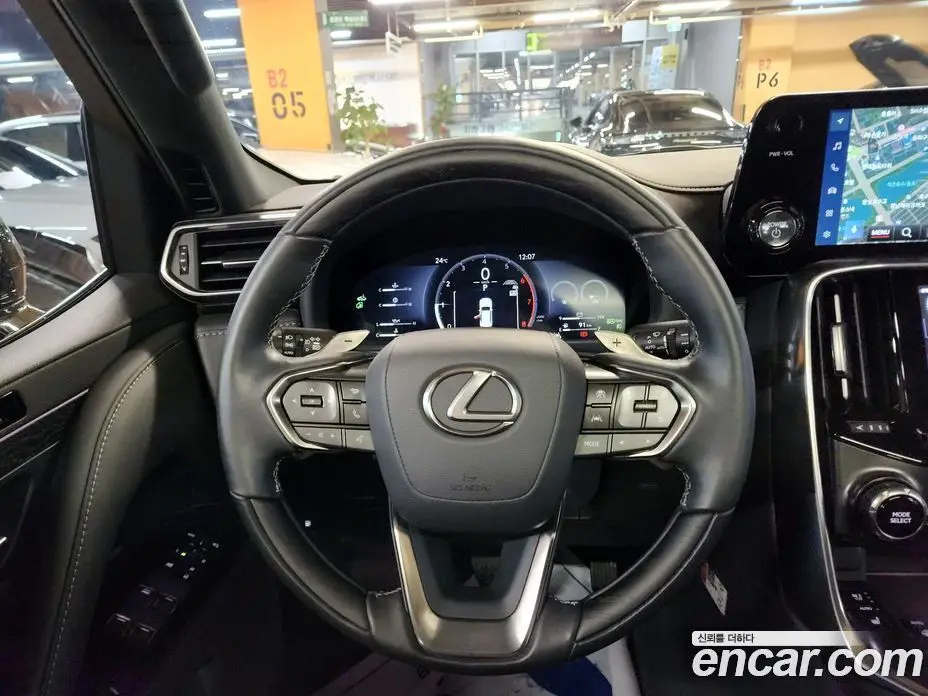 Lexus LX 2025 3.4 автомат (гидро), фото 9