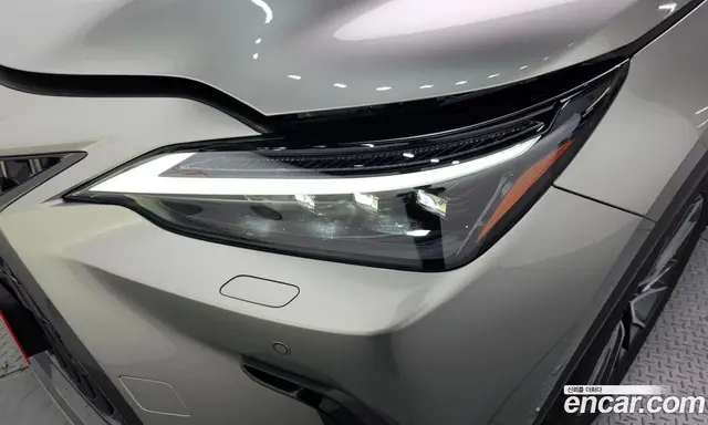 Lexus NX 2024 2.5 автомат (гидро), миниатюра 8