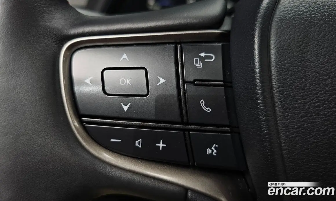 Lexus UX 2019 2.0 автомат (гидро), фото 27