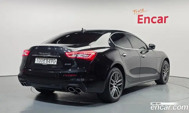 Maserati Ghibli 2019 3.0 автомат (гидро), миниатюра 2