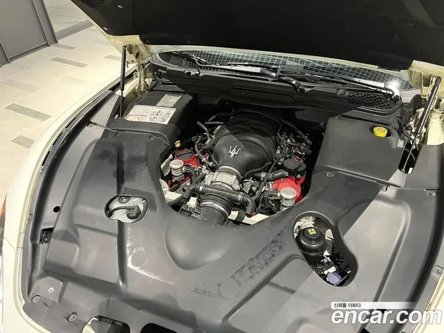 Maserati GranTurismo 2009 4.7 автомат (гидро), миниатюра 5