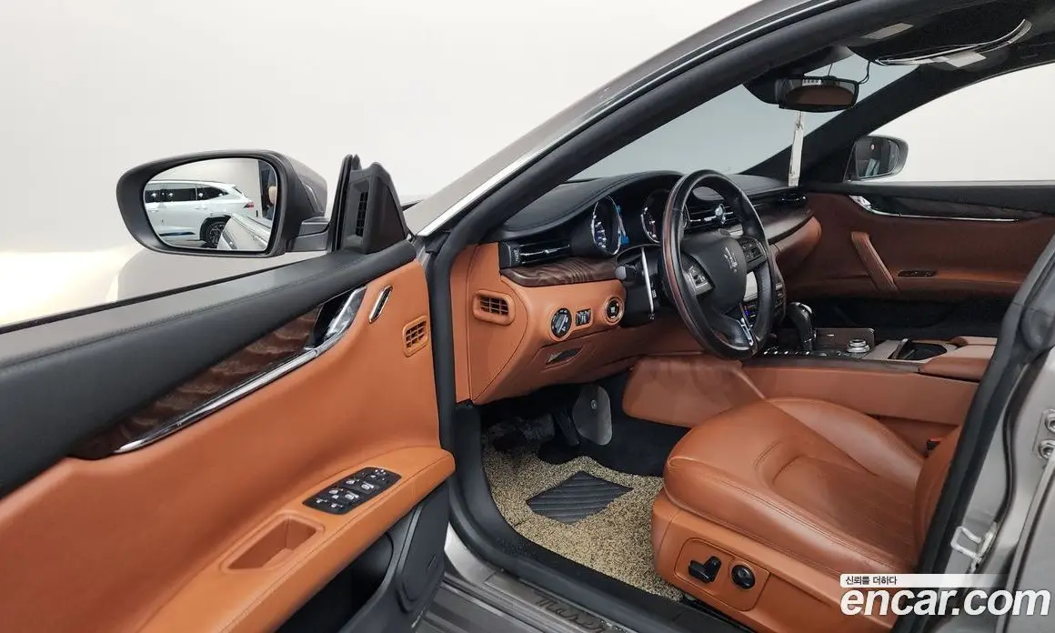 Maserati Quattroporte 2016 3.0 автомат (гидро), фото 12