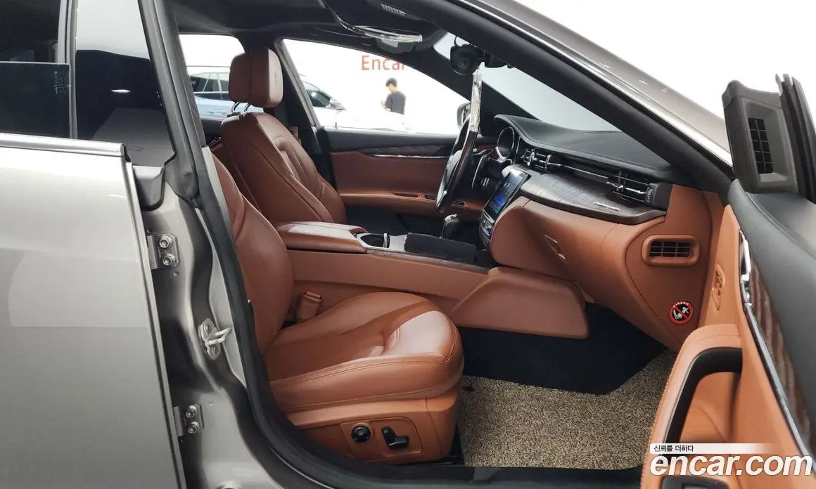 Maserati Quattroporte 2016 3.0 автомат (гидро), фото 15