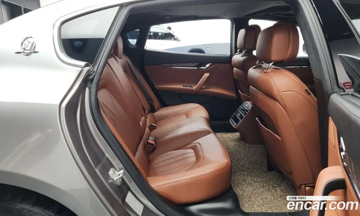 Maserati Quattroporte 2016 3.0 автомат (гидро), фото 16