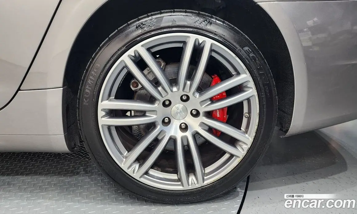 Maserati Quattroporte 2016 3.0 автомат (гидро), фото 6